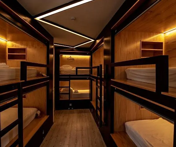 Hostel Gig Capsule Ericeira