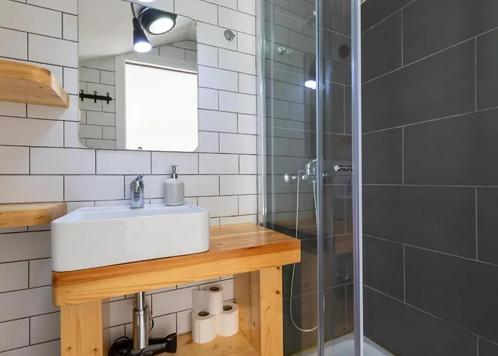 Gig Capsule Hostel Ericeira